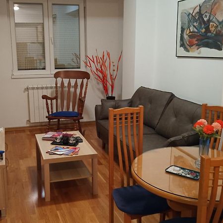Luxury Apartment Nefertiti Skopje Exterior photo